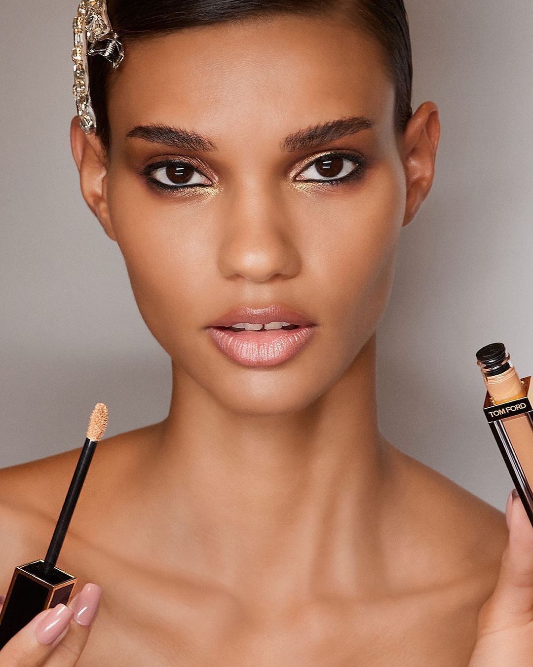 Консилер Tom Ford shade and illuminate, ONO BLANC