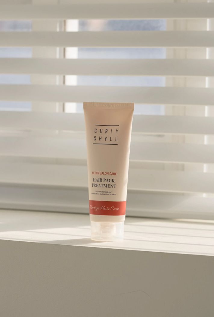 Відновлююча маска для пошкодженого волосся After Salon Care Hairpack Treatment Curly Shyll, 250мл