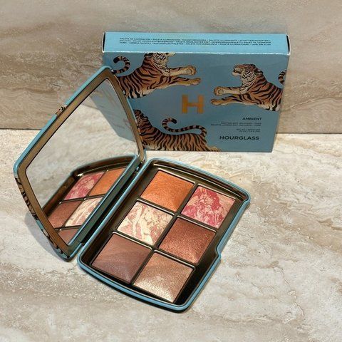 Палетка для обличчя Hourglass Tiger Ambient Lighting Edit Unlocked Palette