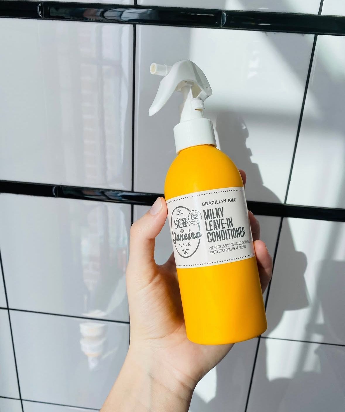 Несмываемый кондиционер для волос Sol De Janeiro Brazilian Joia Milky Leave In Conditioner, 210мл