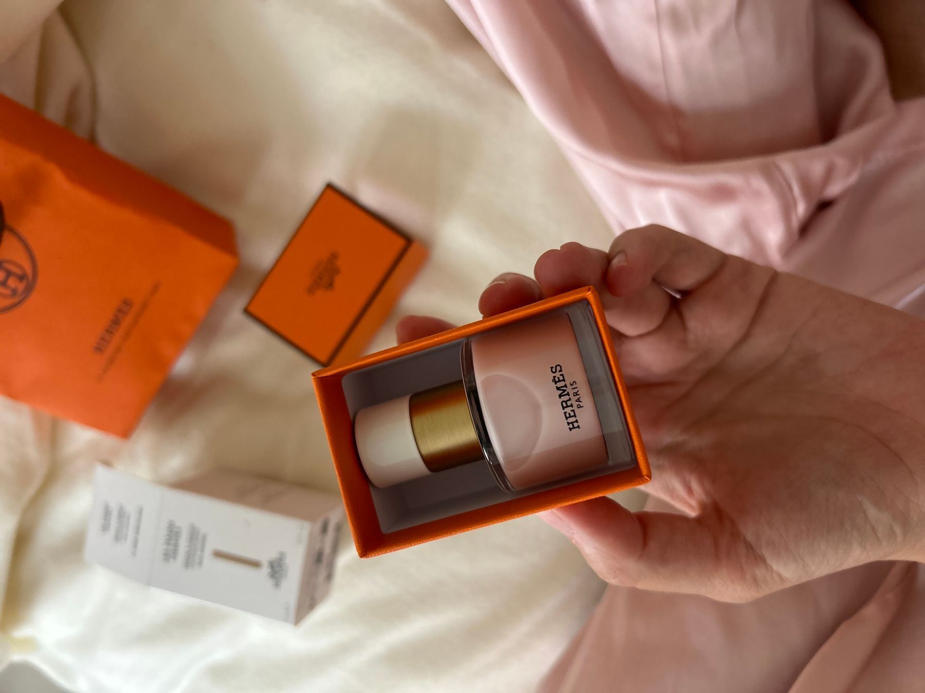 Лак для ногтей HERM&Egrave;S , 15мл, 01 Rose Porcelaine