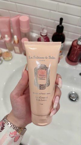 Лосьон для тела с ароматом розы La sultane de saba Rose Body Lotion, 200мл