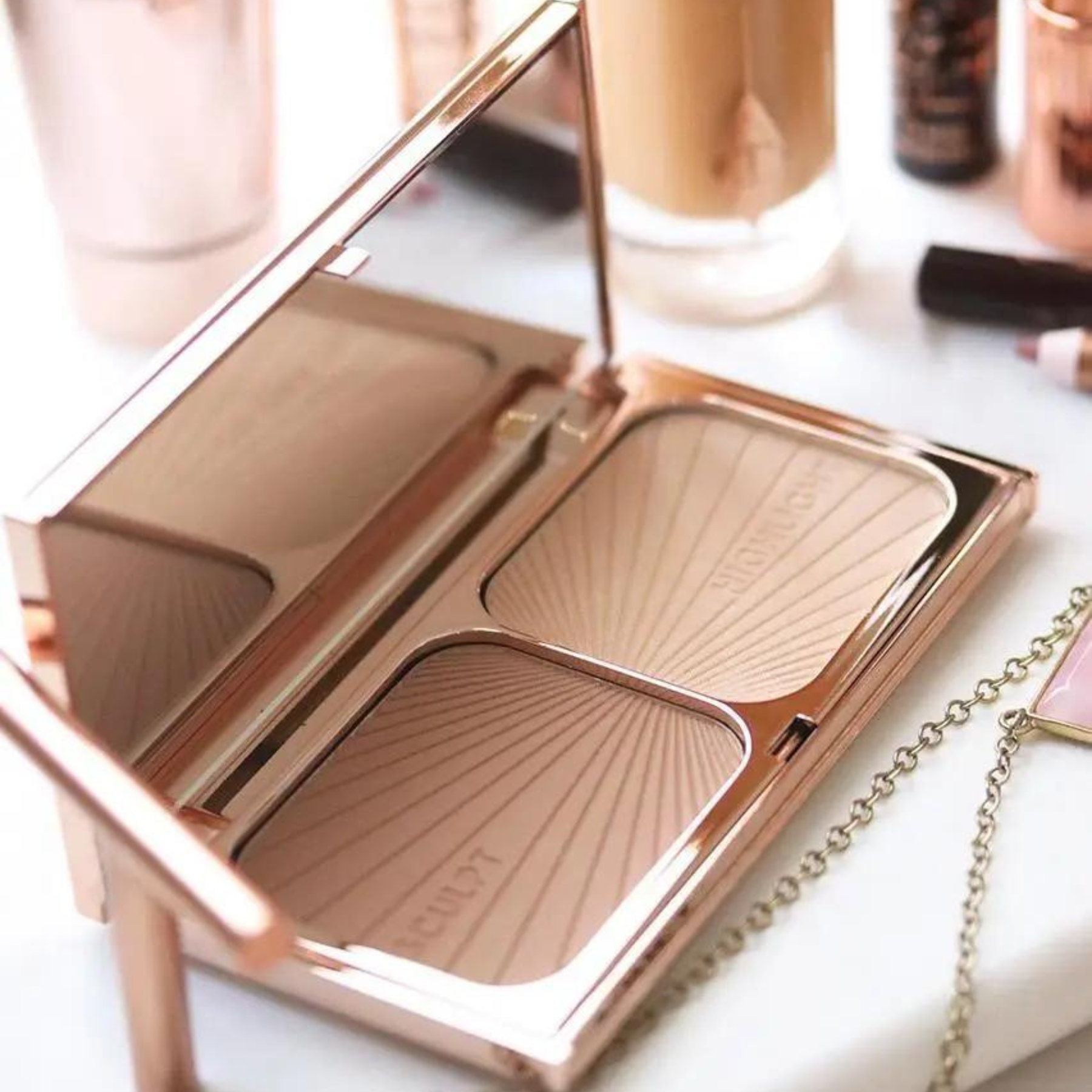 Лімітована міні палетка для контурингу Charlotte Tilbury