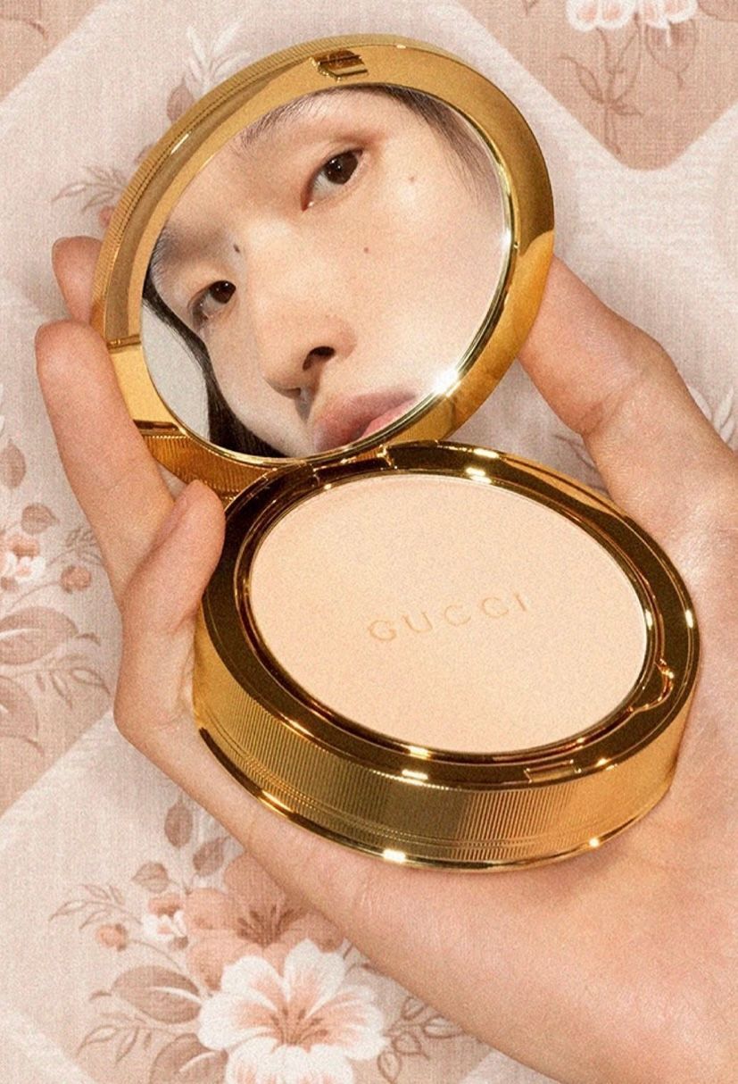 Матирующая пудра для лица De Beaut&eacute; Mat Naturel GUCCI, 01