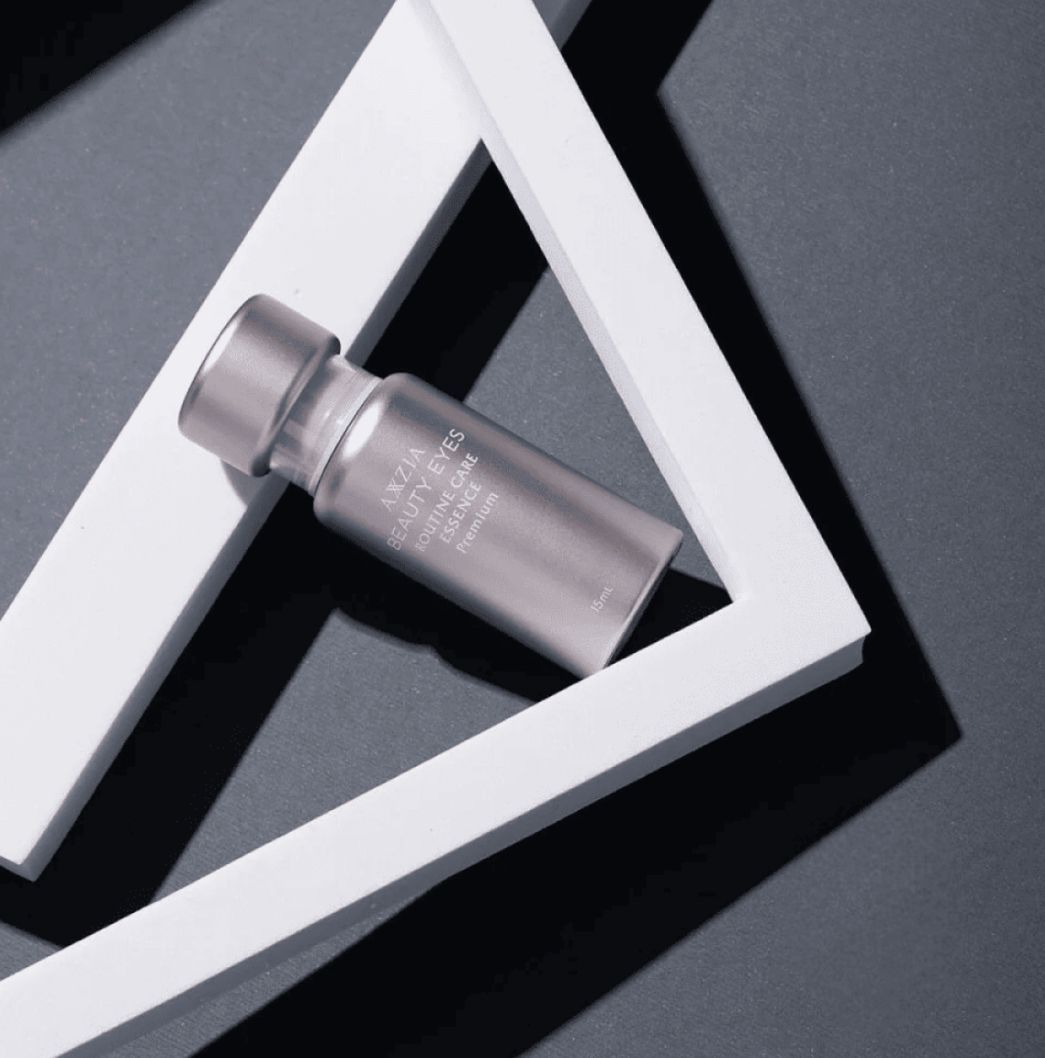 Сироватка з ретинолом для інтенсивного догляду навколо очей AXXZIA Beauty Eyes Routine Care Essence Premium, 15мл