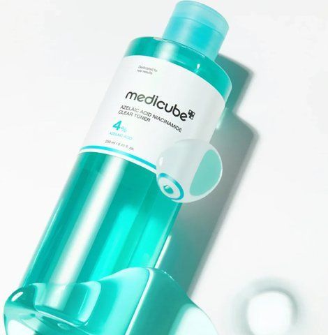 Очищувальний тонер з азелаїновою кислотою та ніацинамідом Azelaic Acid Niacinamide Medicube, 250мл