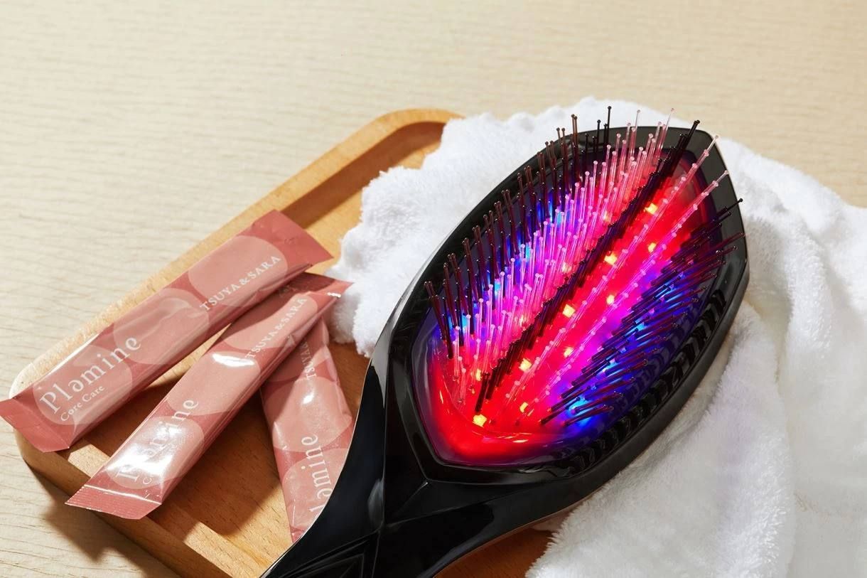 Щетка для ухода за волосами с LED терапией Plamine Clione SPA