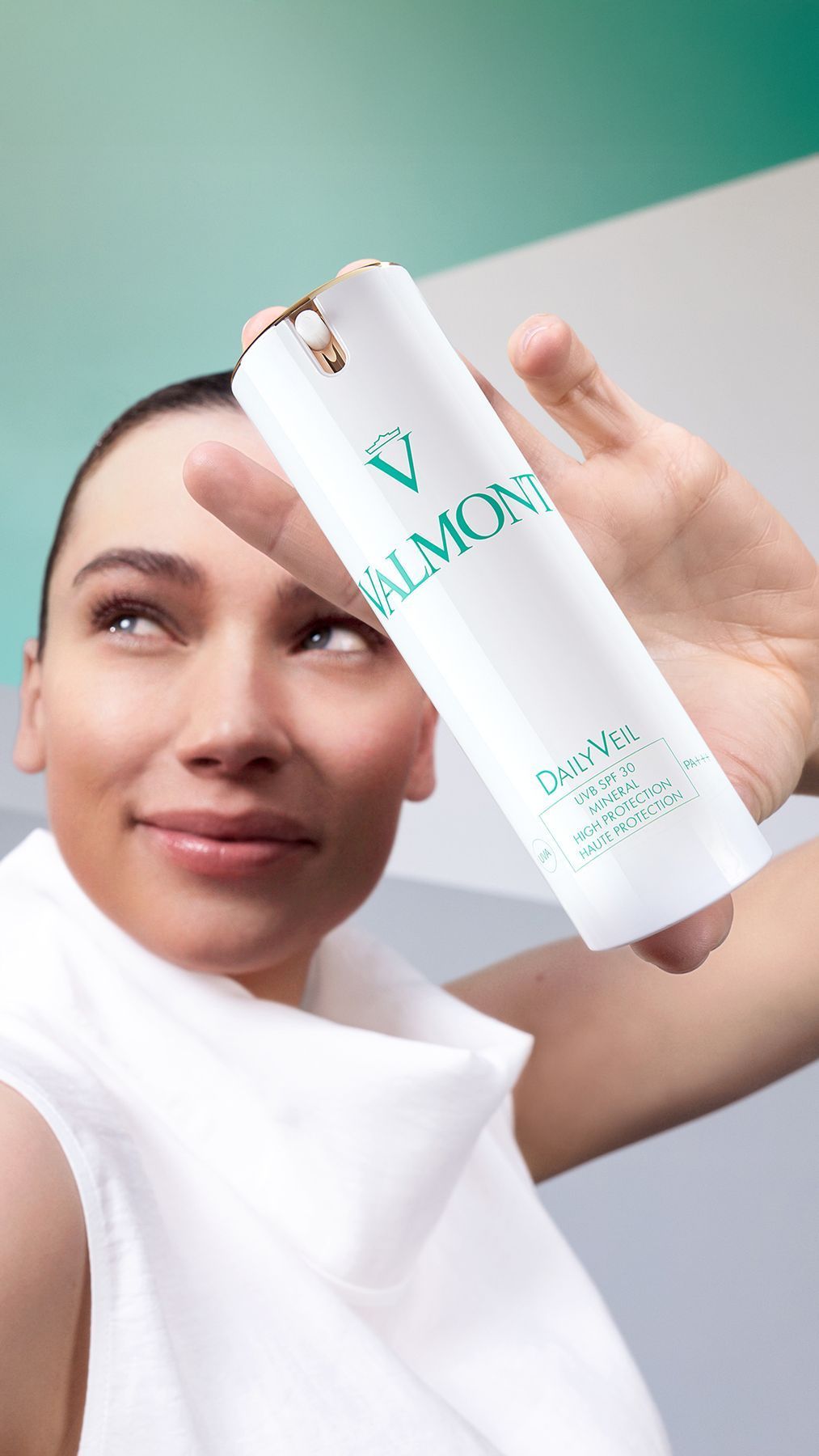 Минеральный защитный флюид для лица Valmont Daily Veil SPF30, 30мл