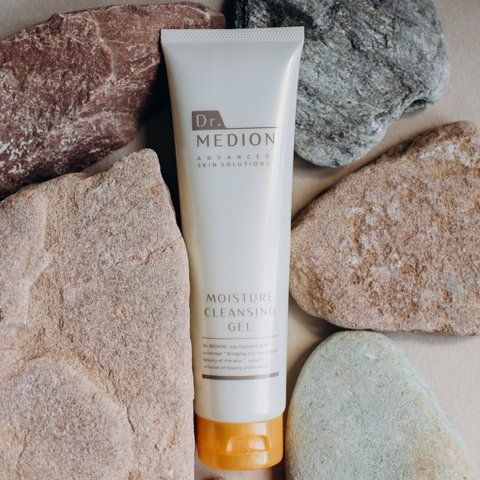 Очищуючий гель з колоїдним сріблом і платиною Dr. Medion Moisture Cleansing Gel , 150мл