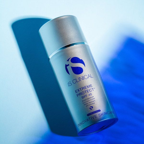 Солнцезащитный крем Extreme Protect SPF 40 iS Clinical, 100мл, Beige