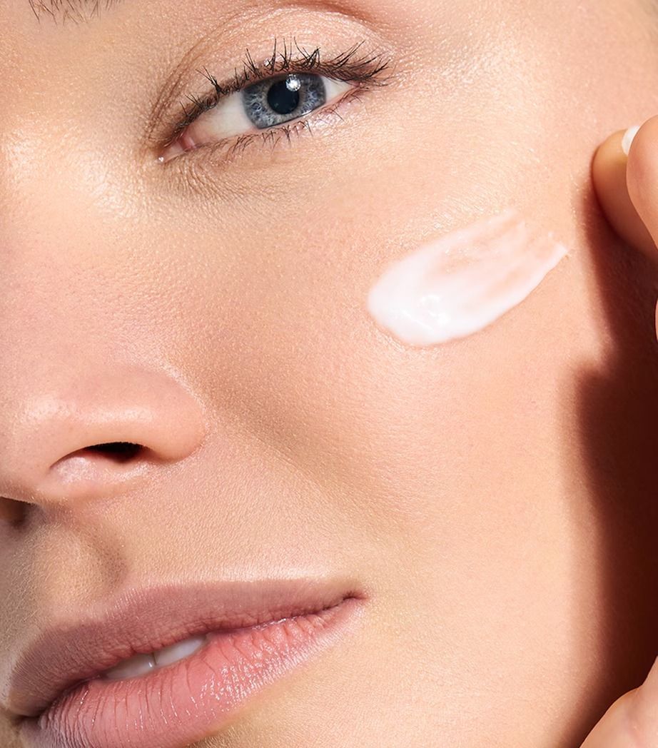 NEW 2025  Увлажняющий крем Vital 24 Hour Light Cream Valmont, 50мл