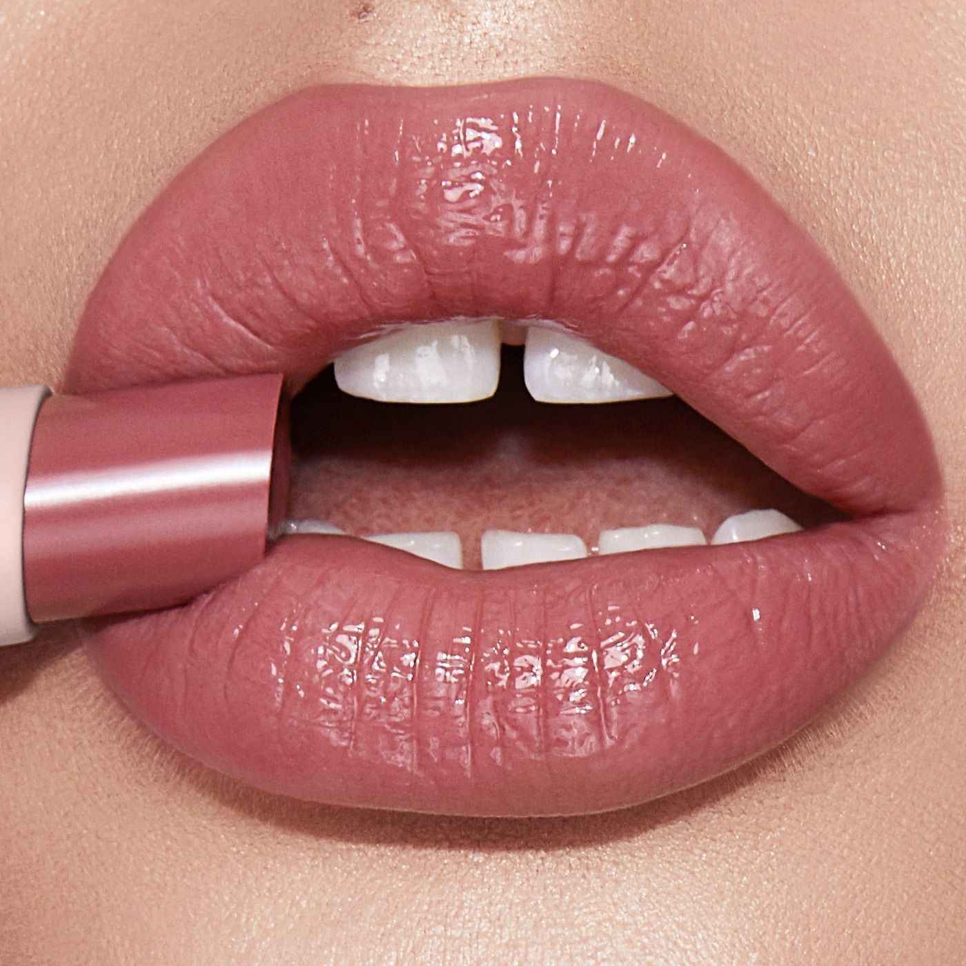 Зволожуючий бальзам для губ Charlotte Tilbury, Pillow Talk