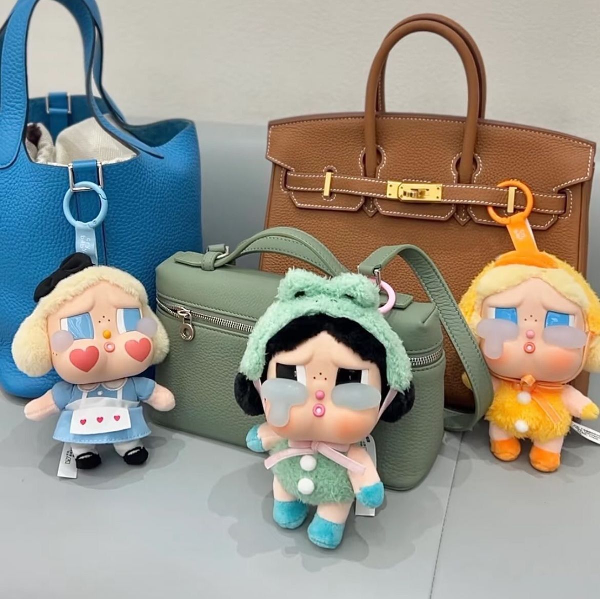 Іграшка-сюрприз Labubu Cry Baby Pop Mart, 1