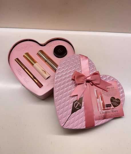 Подарочный набор Charlotte Tilbury Pillow Talk Icons On The Go Kit