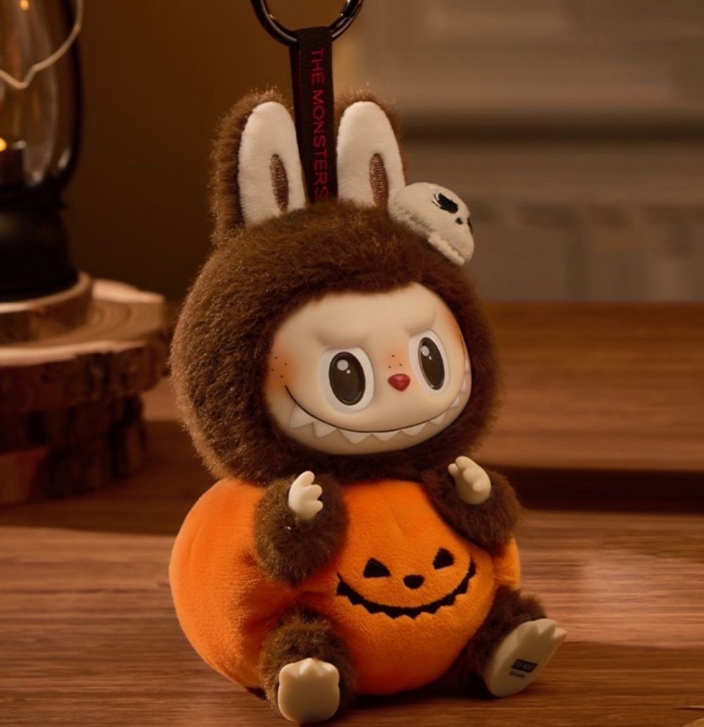 Игрушка-брелок Labubu Halloween
