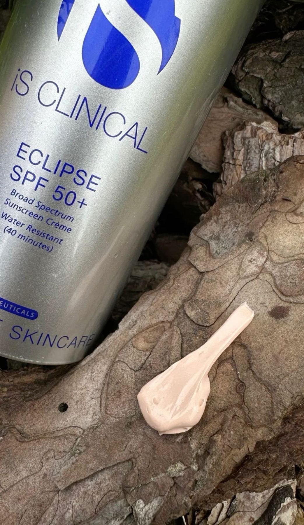 Солнцезащитный крем Eclipse SPF 50+ iS Clinical, 100мл, Clear