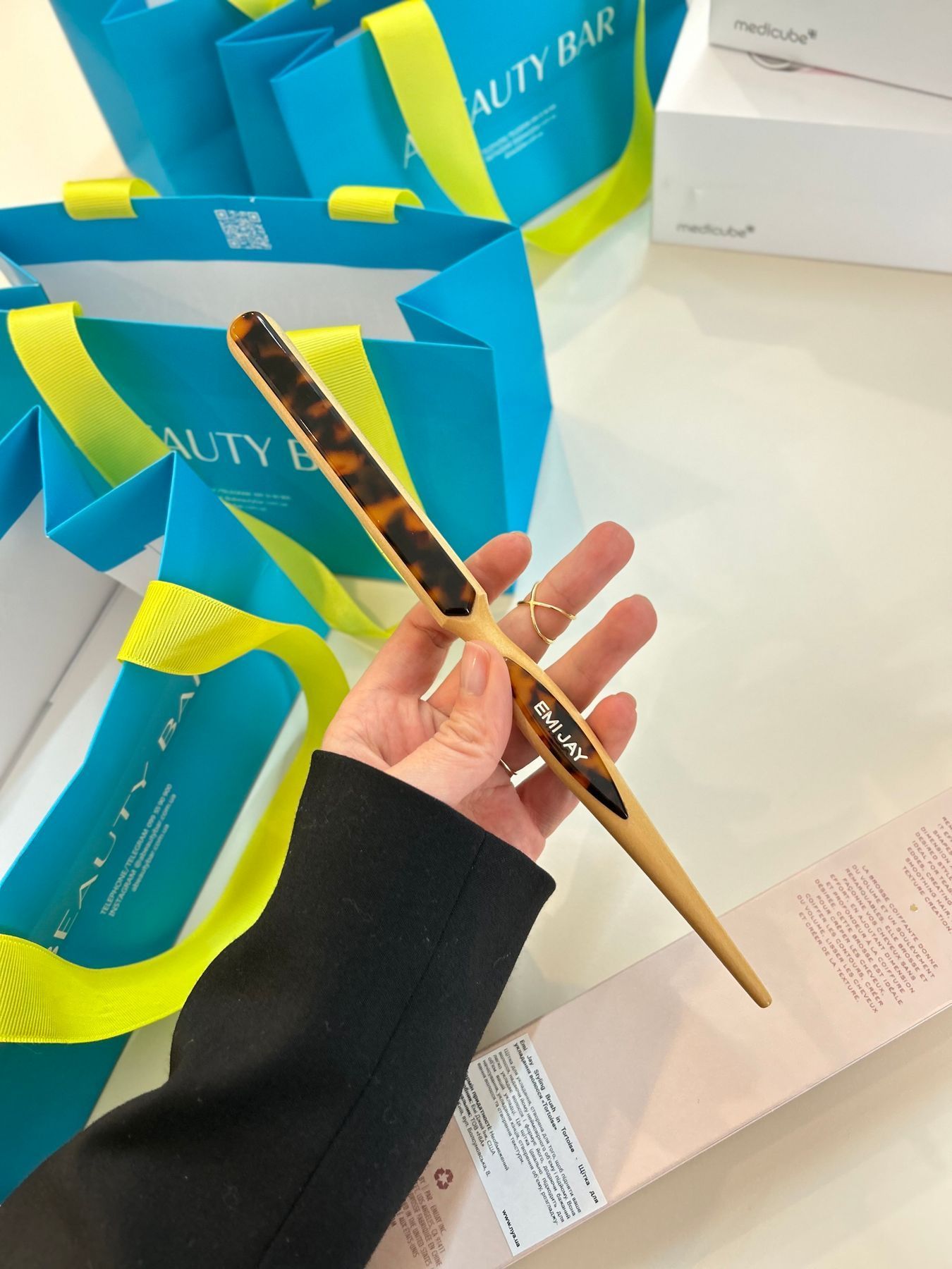Щітка для укладання волосся Emi Jay Styling Brush in Tortoise