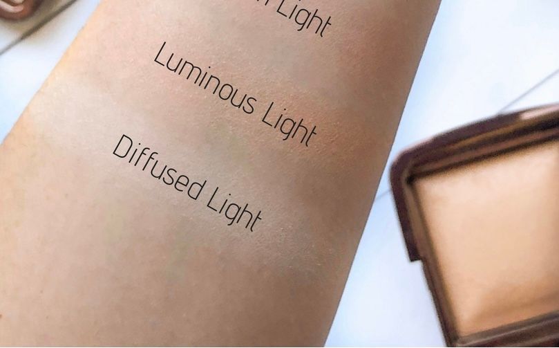 Пудра для лица Hourglass Ambient Lighting Powder