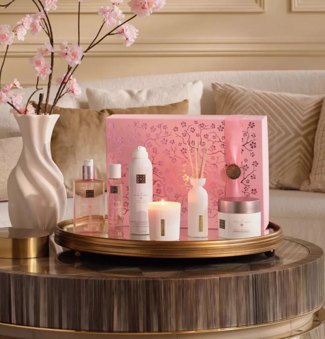 Подарунковий набір для ритуалу оновлення та ніжності Rituals The Ritual of Sakura Gift Set XL