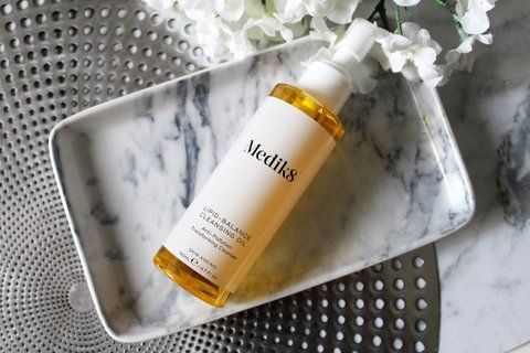 Защитное очищающее масло Lipid-Balance Cleansing Oil Medik8, 150мл