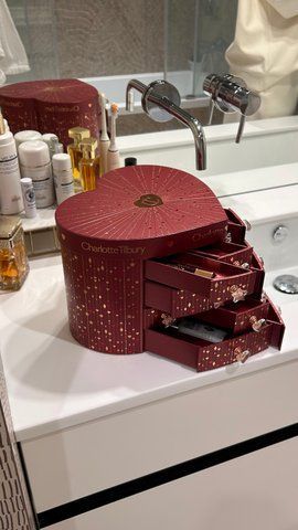 Адвент календар Сharlotte's Beauty Treasure Chest of Love 2024